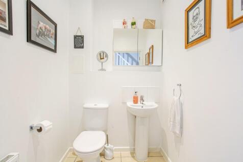 Gf Cloakroom