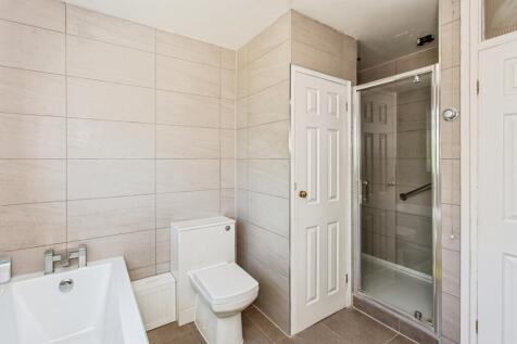 Bath/Shower Room