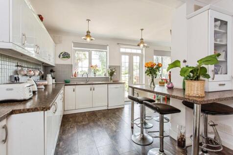 Kitchen/Breakfast Rm
