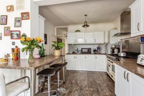 Kitchen/Breakfast Rm