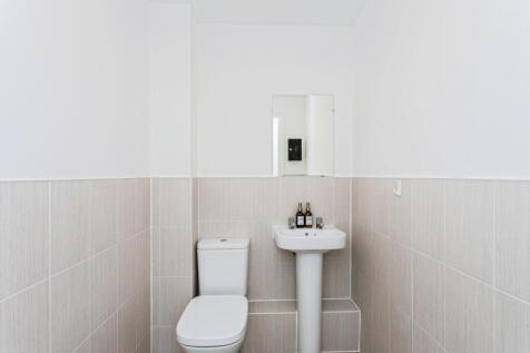 Cloakroom/Wc