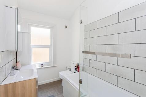 Family Bathroom/Wc