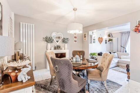 Dining Room Area