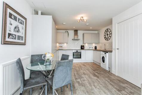 Kitchen/Reception Rm