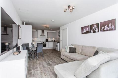 Kitchen/Reception Rm
