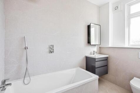 Family Bathroom/Wc
