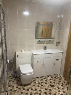 Downstairs Wet Room
