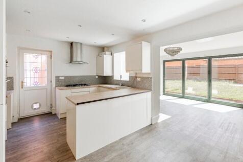 Kitchen Family Room