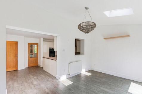 Kitchen Family Room