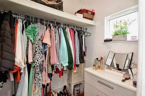 Walk In Wardrobe