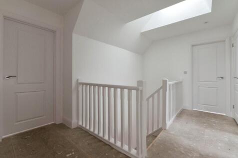 1st Floor Landing