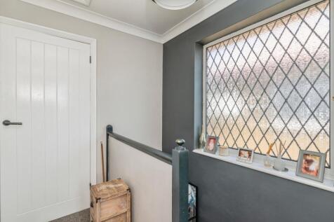 1st Floor Landing