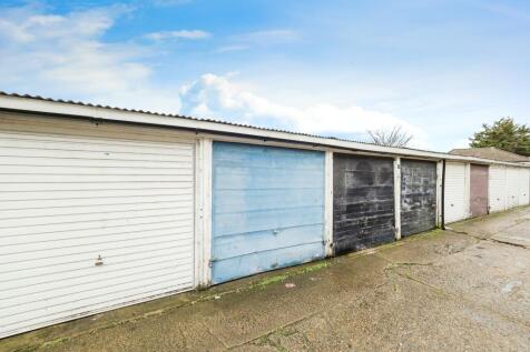 Garage In Block
