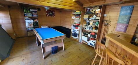 Games Room/ Bar
