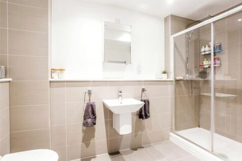 En-Suiite Shower Rm