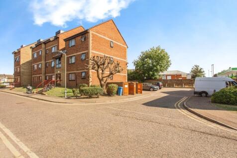 Exterior/Car Park