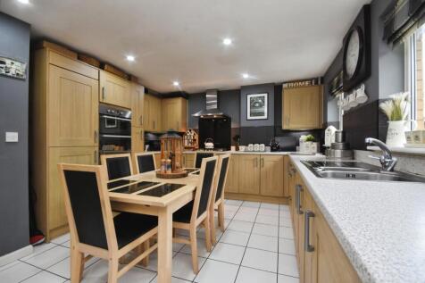 Kitchen/Breakfast Rm