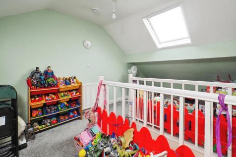 Loft Room/Bedroom