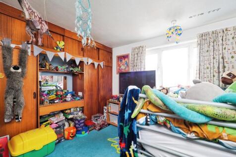 Beedroom