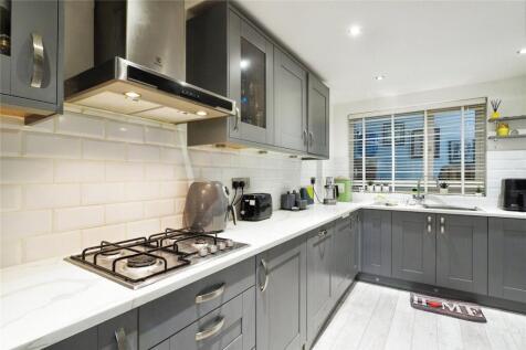 Fitted Kitchen
