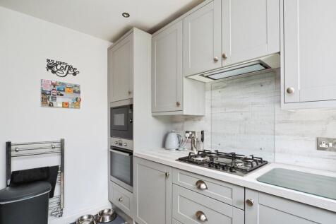 Fitted Kitchen