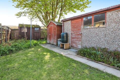 Rear Gardens