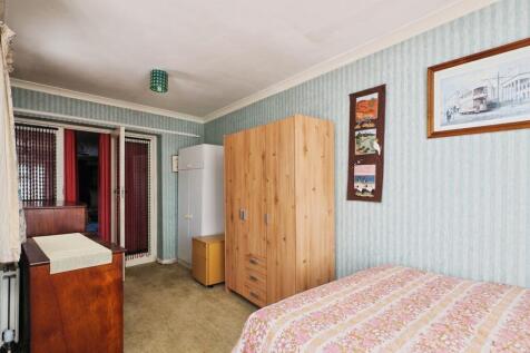 Bed Four / Dining