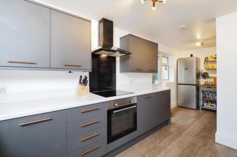 Fitted Kitchen