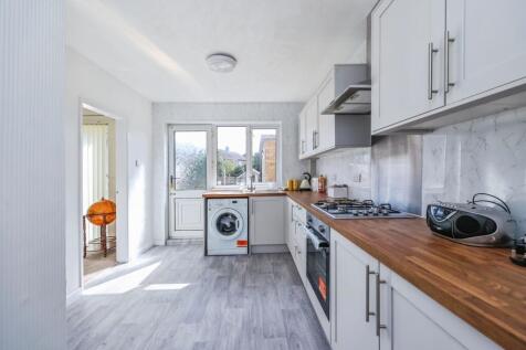 Fitted Kitchen