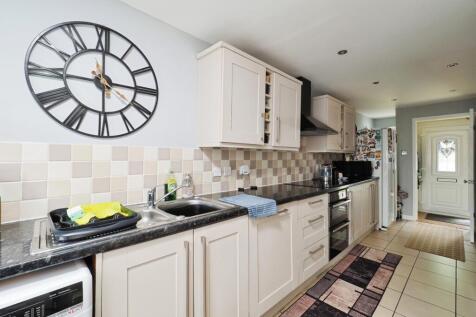 Fitted Kitchen