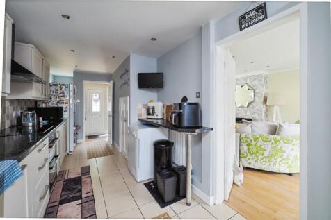 Fitted Kitchen