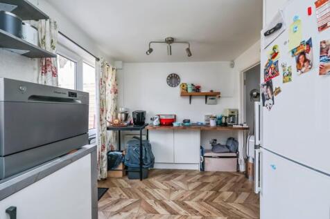 Fitted Kitchen