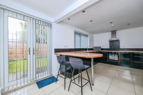 Fitted Kitchen