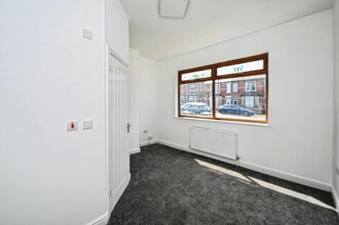 Bedroom- Font/Ground