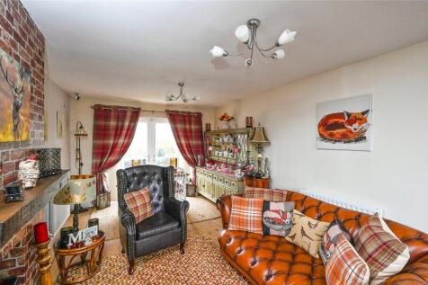 Lounge Dining Room
