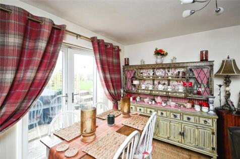 Lounge Dining Room