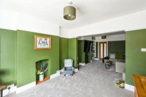 Dining Lounge