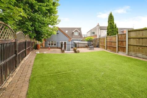 Rear / Garden