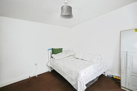 Photo- Bedroom