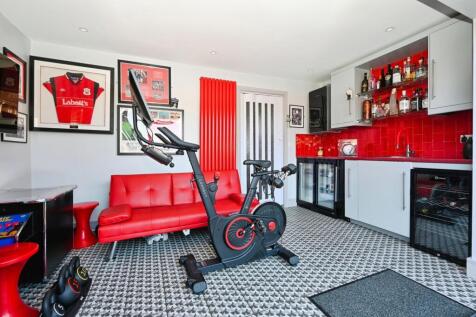 Photo- Bedroom