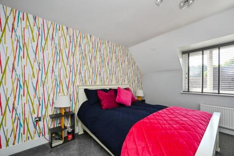 Photo- Bedroom