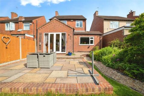 Garden/ Rear Aspect