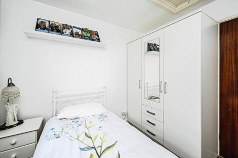 Photo- Bedroom