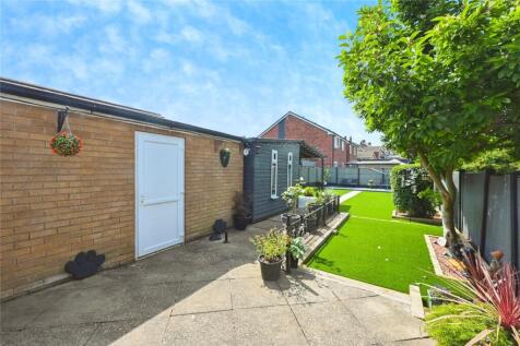 Garage and Garden