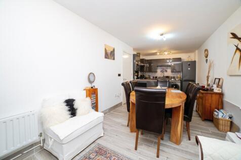 Kitchen-Dining-Loung