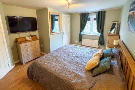 Master Bedroom 1