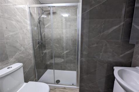 Bedroom 2 En-Suite