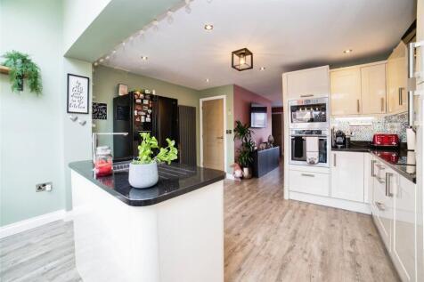 Family Kitchen Diner