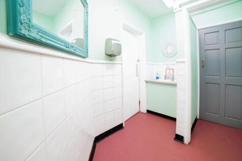 Women Toilet