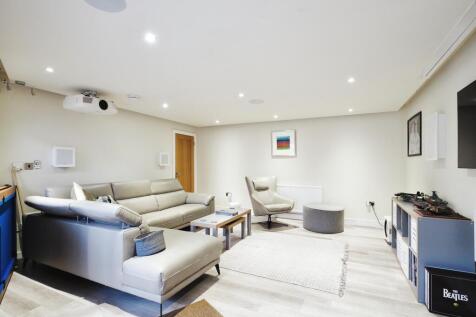 Lounge Annexe